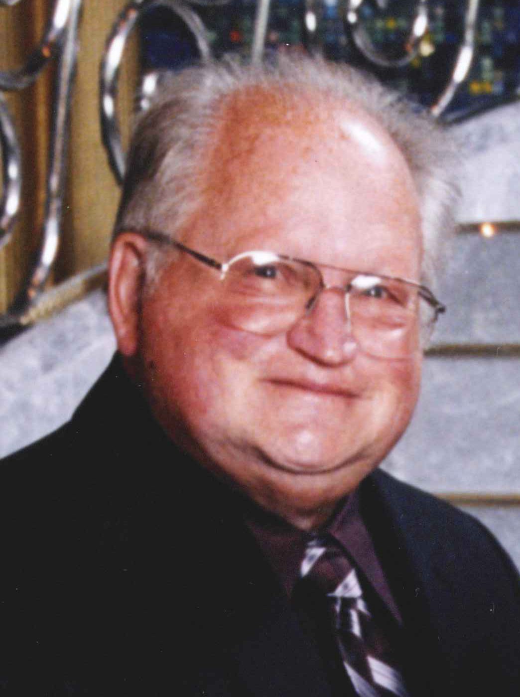 Gordon VonKrough obit photo